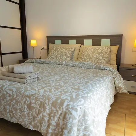 Cozy Mar Apartment